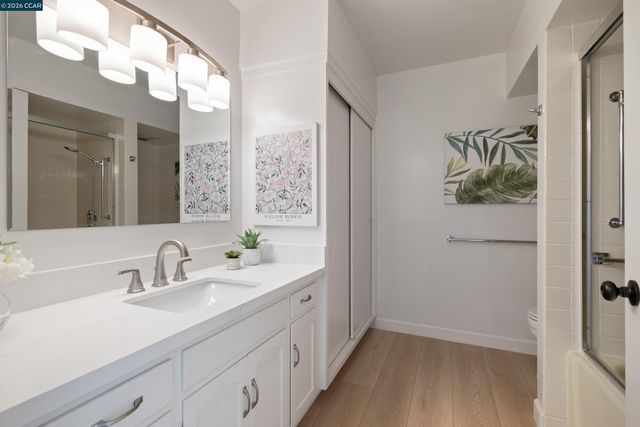 1348 Rockledge Ln 4, Walnut Creek, CA 94595