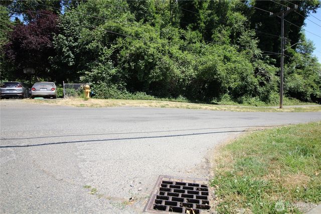 2931 S Brandon Street, Seattle, WA 98108
