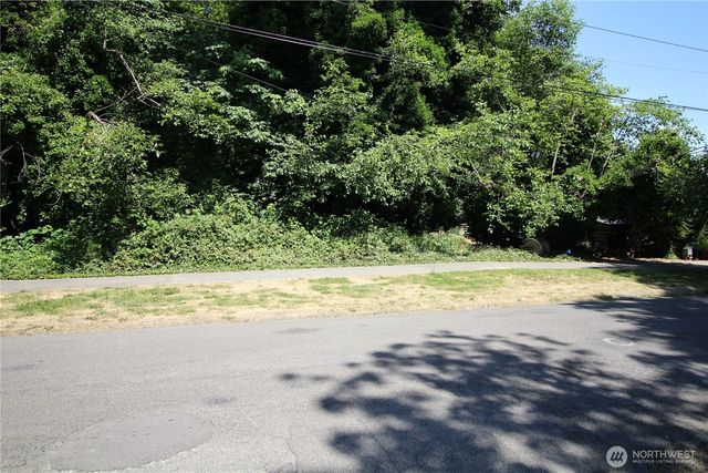 2931 S Brandon Street, Seattle, WA 98108