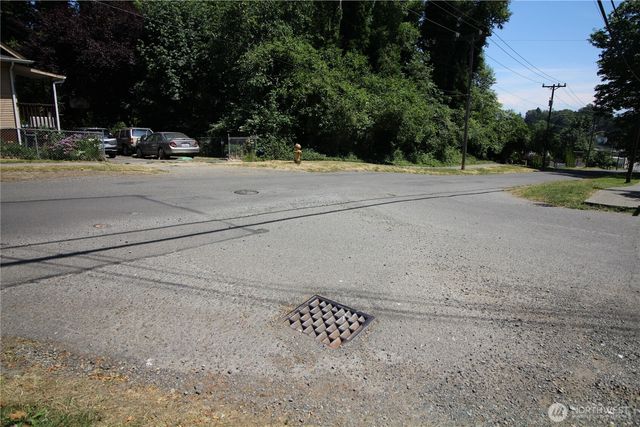 2931 S Brandon Street, Seattle, WA 98108