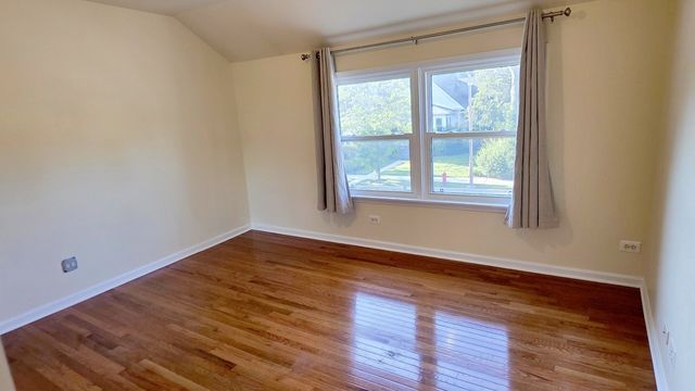 1417 Lake Avenue 2, Wilmette, IL 60091
