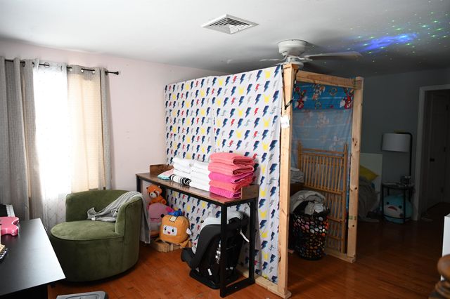 4 Westview Drive, Derry, NH 03038