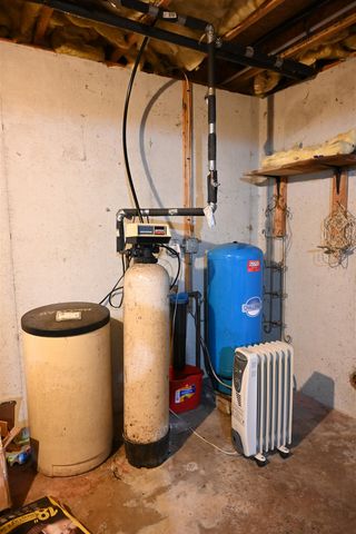 4 Westview Drive, Derry, NH 03038