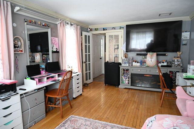 4 Westview Drive, Derry, NH 03038