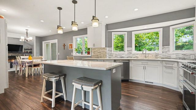 2199 Maple Park Dr., Ann Arbor, MI 48108