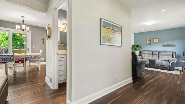 2199 Maple Park Dr., Ann Arbor, MI 48108