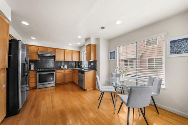 1295 KOI Terrace, Fremont, CA 94536