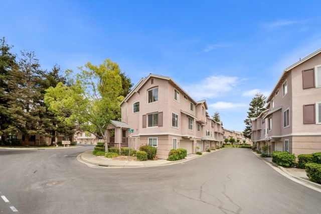 1295 KOI Terrace, Fremont, CA 94536