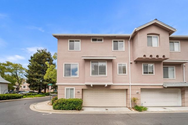 1295 KOI Terrace, Fremont, CA 94536