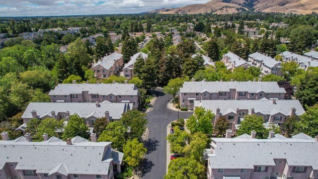 1295 KOI Terrace, Fremont, CA 94536