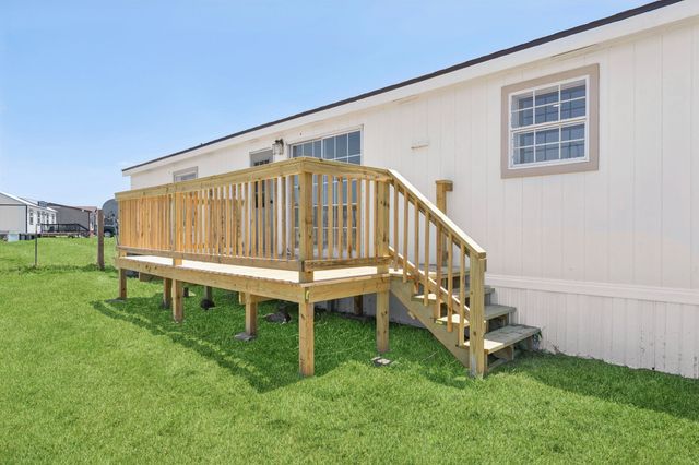 7112 Mitchell Drive, Terrell, TX 75160