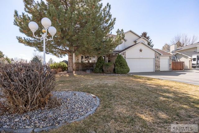 2882 Sandstone Drive, Idaho Falls, ID 83404