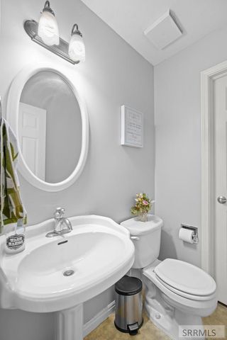 2882 Sandstone Drive, Idaho Falls, ID 83404