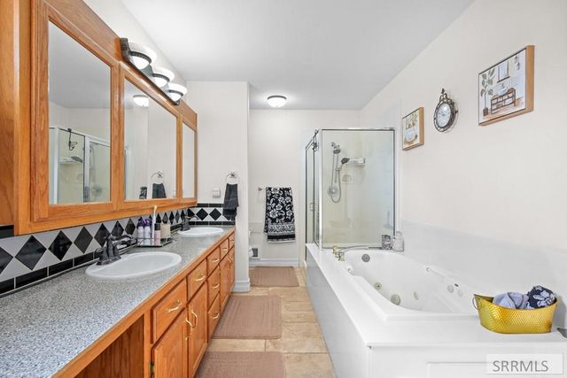 2882 Sandstone Drive, Idaho Falls, ID 83404