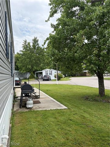 58 Betty Lou Drive, Middlefield, OH 44062