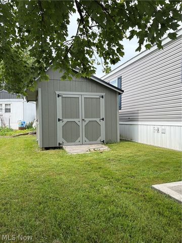 58 Betty Lou Drive, Middlefield, OH 44062