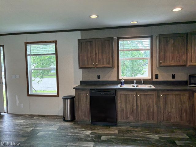 58 Betty Lou Drive, Middlefield, OH 44062