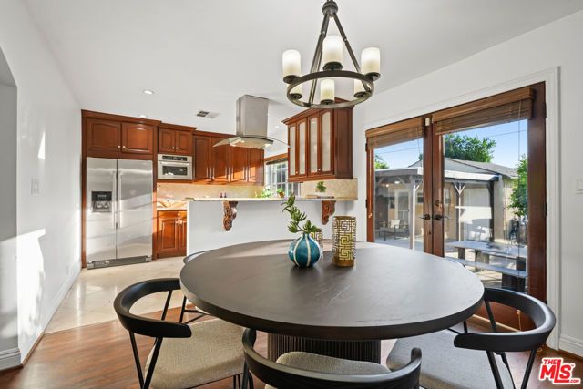 5539 Buffalo Avenue, Sherman Oaks, CA 91401