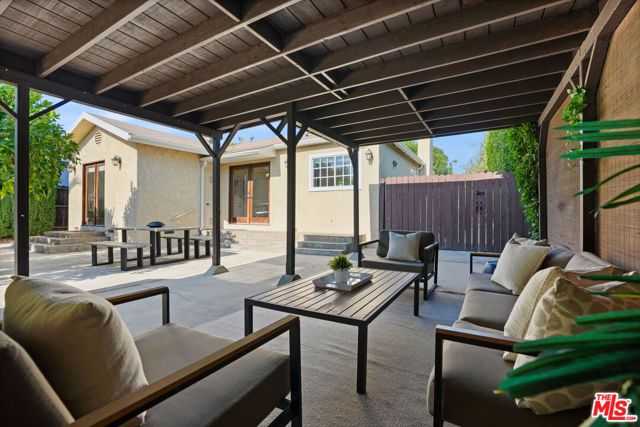 5539 Buffalo Avenue, Sherman Oaks, CA 91401