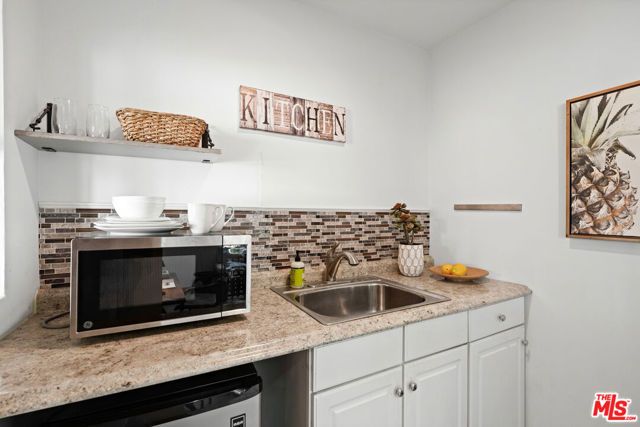 5539 Buffalo Avenue, Sherman Oaks, CA 91401