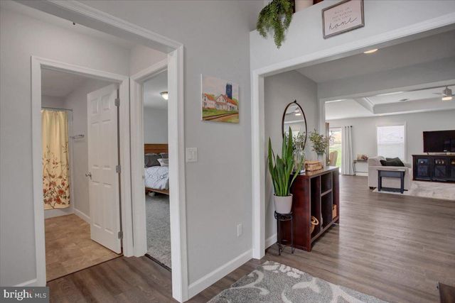 1343 TREELINE DR, Chambersburg, PA 17202