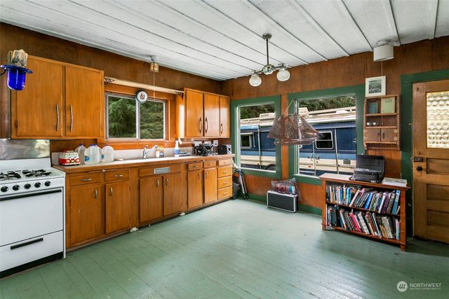 49001 Mountain Loop Highway, Granite Falls, WA 98252