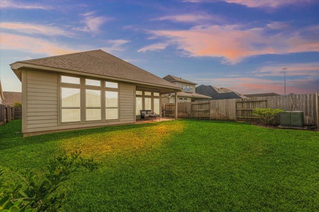 19819 Old Saddle Lane, Tomball, TX 77377