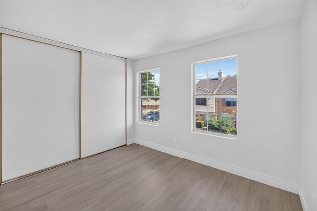 621 Carriagehouse Lane 8F, Garland, TX 75040