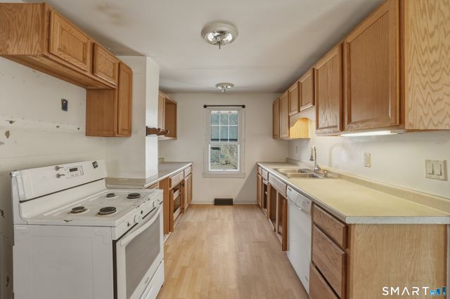454 Norfolk Road, Torrington, CT 06790