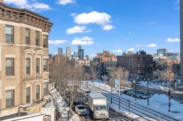 1396 Beacon Street 5, Brookline, MA 02446