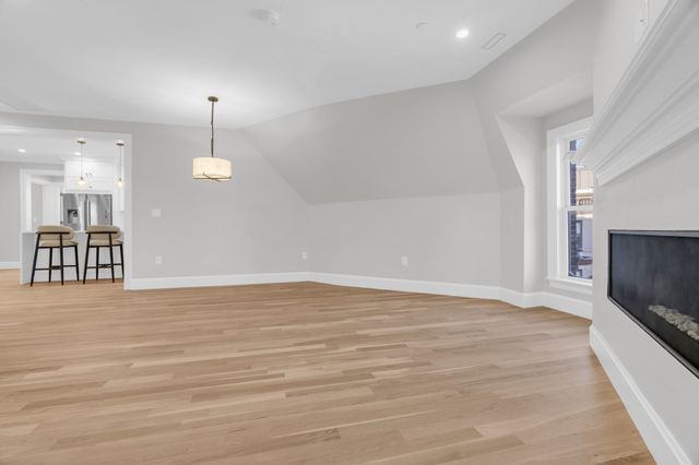 1396 Beacon Street 5, Brookline, MA 02446