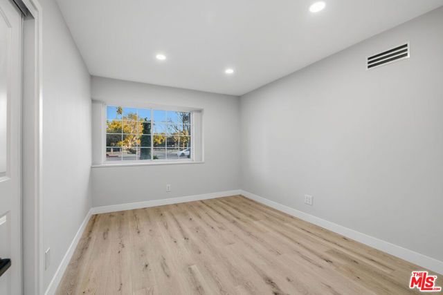 10557 Reseda Boulevard, Northridge (los Angeles), CA 91326