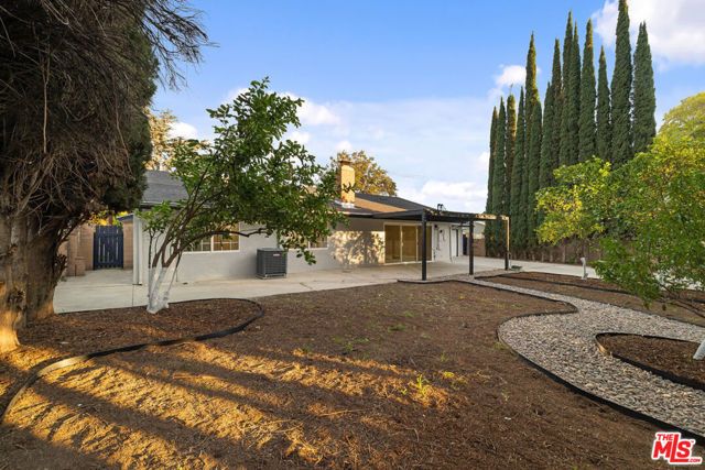 10557 Reseda Boulevard, Northridge (los Angeles), CA 91326