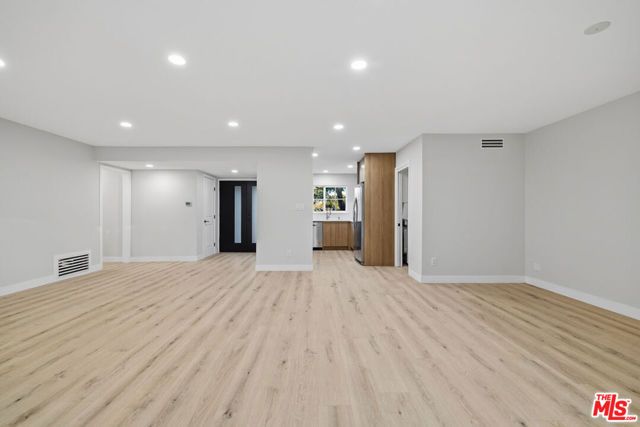 10557 Reseda Boulevard, Northridge (los Angeles), CA 91326