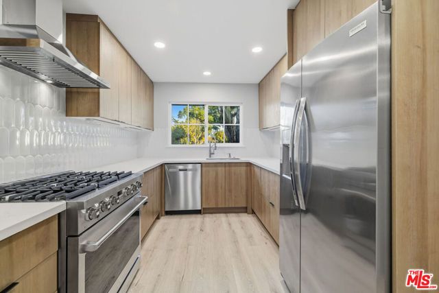 10557 Reseda Boulevard, Northridge (los Angeles), CA 91326