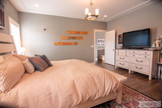 1080 Red Robin Avenue, Ammon, ID 83401