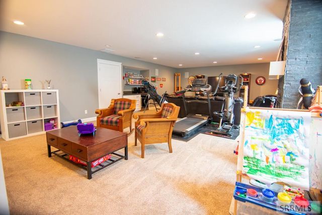 1080 Red Robin Avenue, Ammon, ID 83401