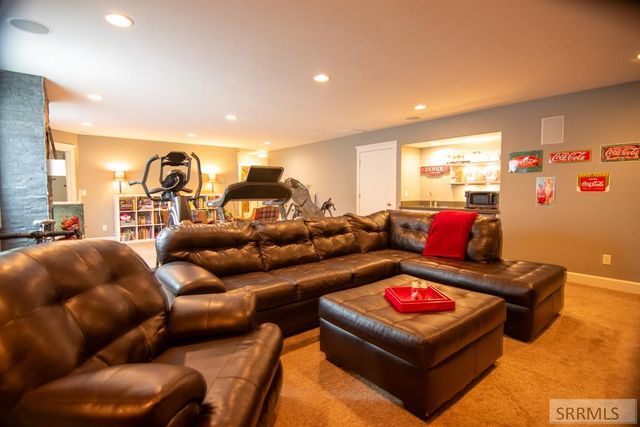 1080 Red Robin Avenue, Ammon, ID 83401