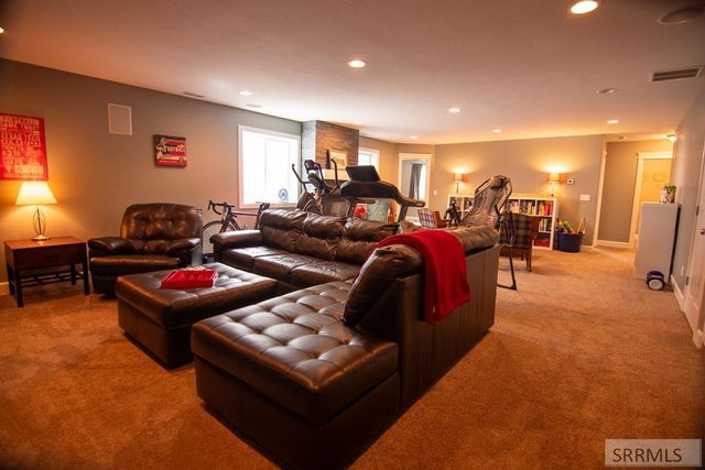 1080 Red Robin Avenue, Ammon, ID 83401