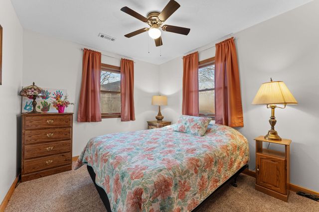 25598 Fox Woods Circle, Shell Knob, MO 65747