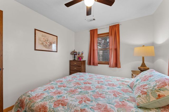 25598 Fox Woods Circle, Shell Knob, MO 65747