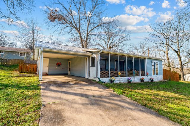 25598 Fox Woods Circle, Shell Knob, MO 65747