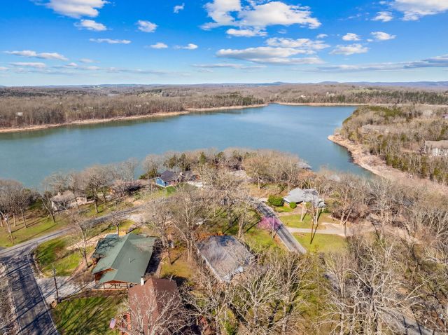 25598 Fox Woods Circle, Shell Knob, MO 65747