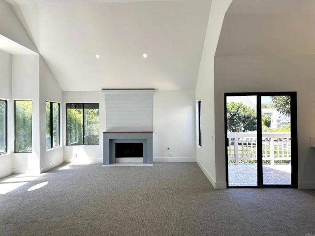 542 Via De La Valle J, Solana Beach, CA 92075