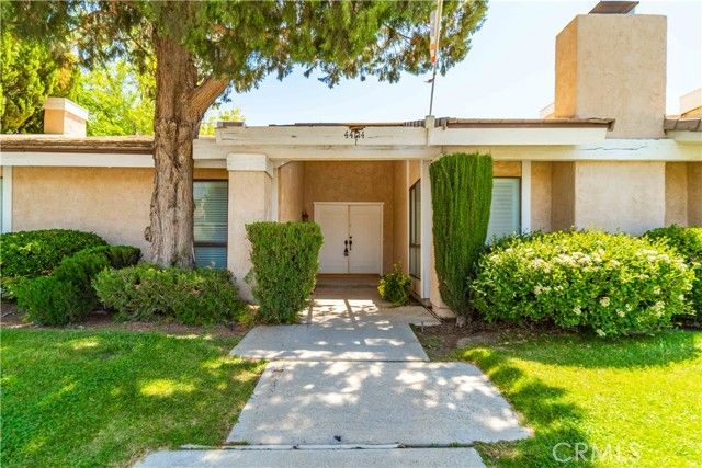 44114 30th Street, Lancaster, CA 93536