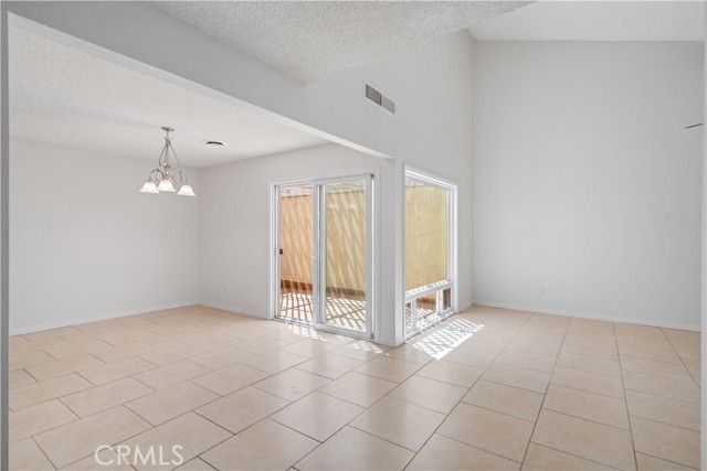 44114 30th Street, Lancaster, CA 93536