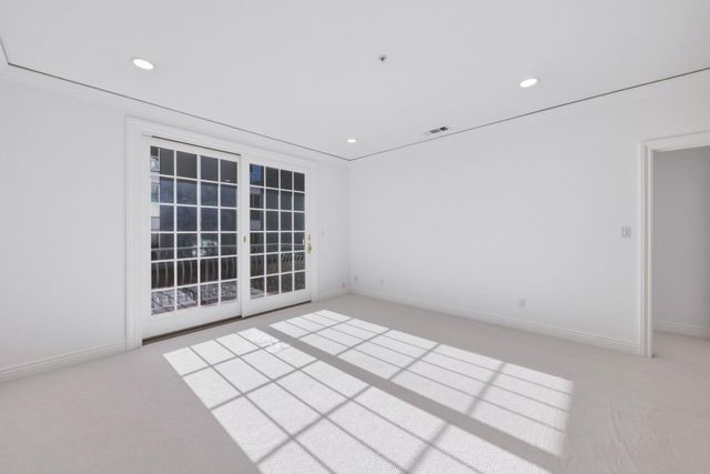 153 N. San Mateo Drive 204, San Mateo, CA 94401