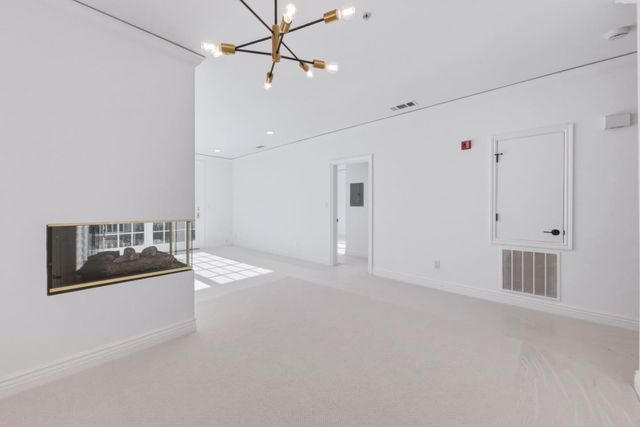 153 N. San Mateo Drive 204, San Mateo, CA 94401