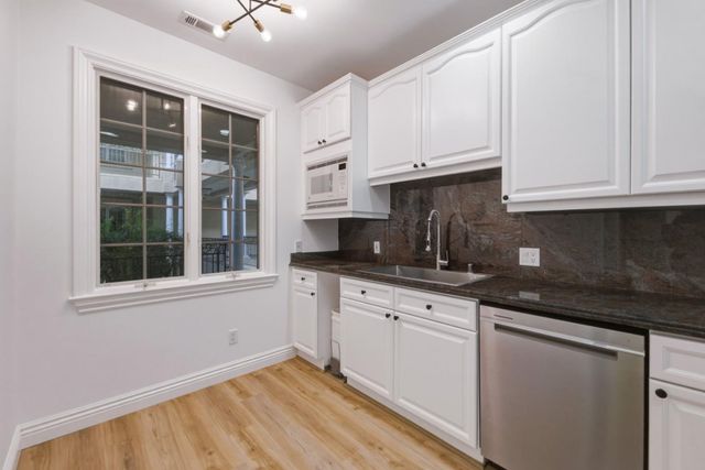 153 N. San Mateo Drive 204, San Mateo, CA 94401