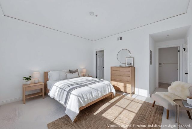 153 N. San Mateo Drive 204, San Mateo, CA 94401